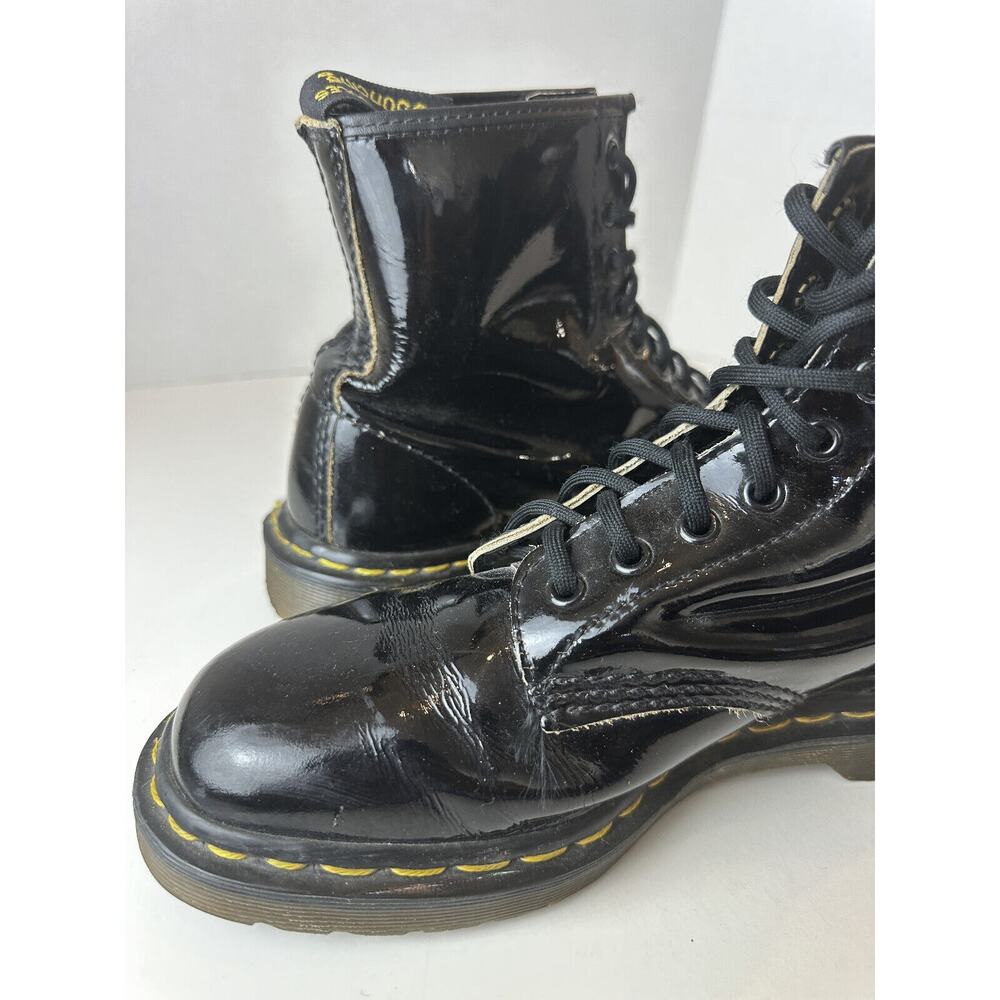 Doc Dr. Martens Shiny Patent Leather Boots Black Lace Sz 8 Moto Grunge *Flawed - Picture 7 of 16